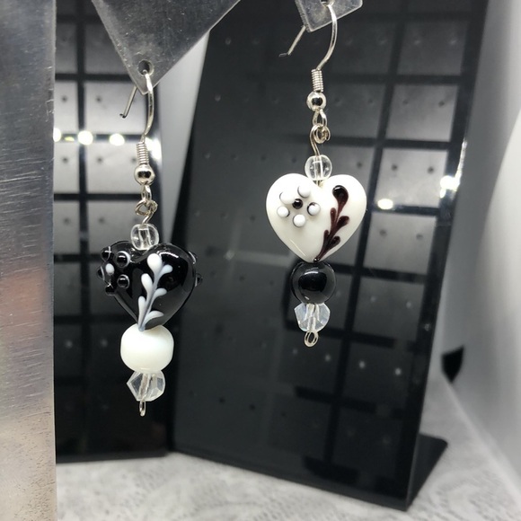 Romantic boho style heart art glass statement earrings - Picture 2 of 3